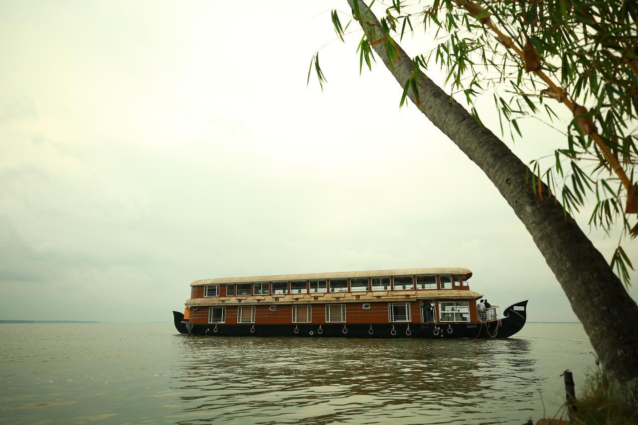 Southern Panorama Houseboats Alappuzha Екстериор снимка