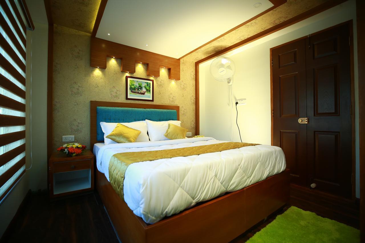 Southern Panorama Houseboats Alappuzha Екстериор снимка