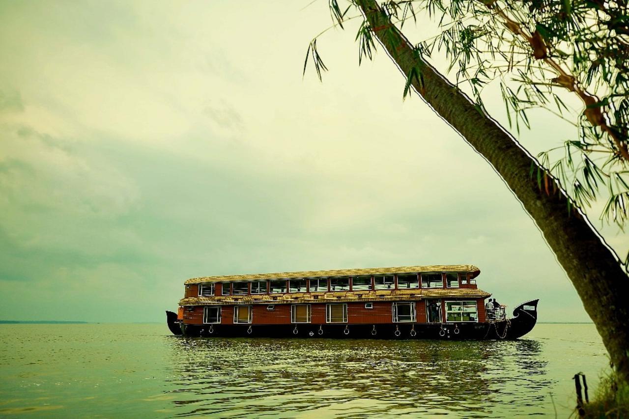Southern Panorama Houseboats Alappuzha Екстериор снимка