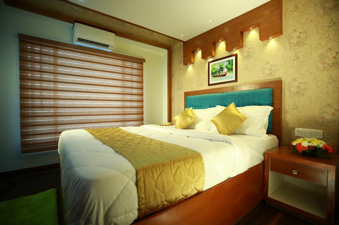 Southern Panorama Houseboats Alappuzha Екстериор снимка