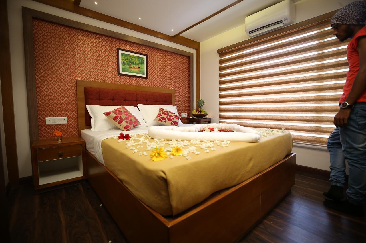 Southern Panorama Houseboats Alappuzha Екстериор снимка