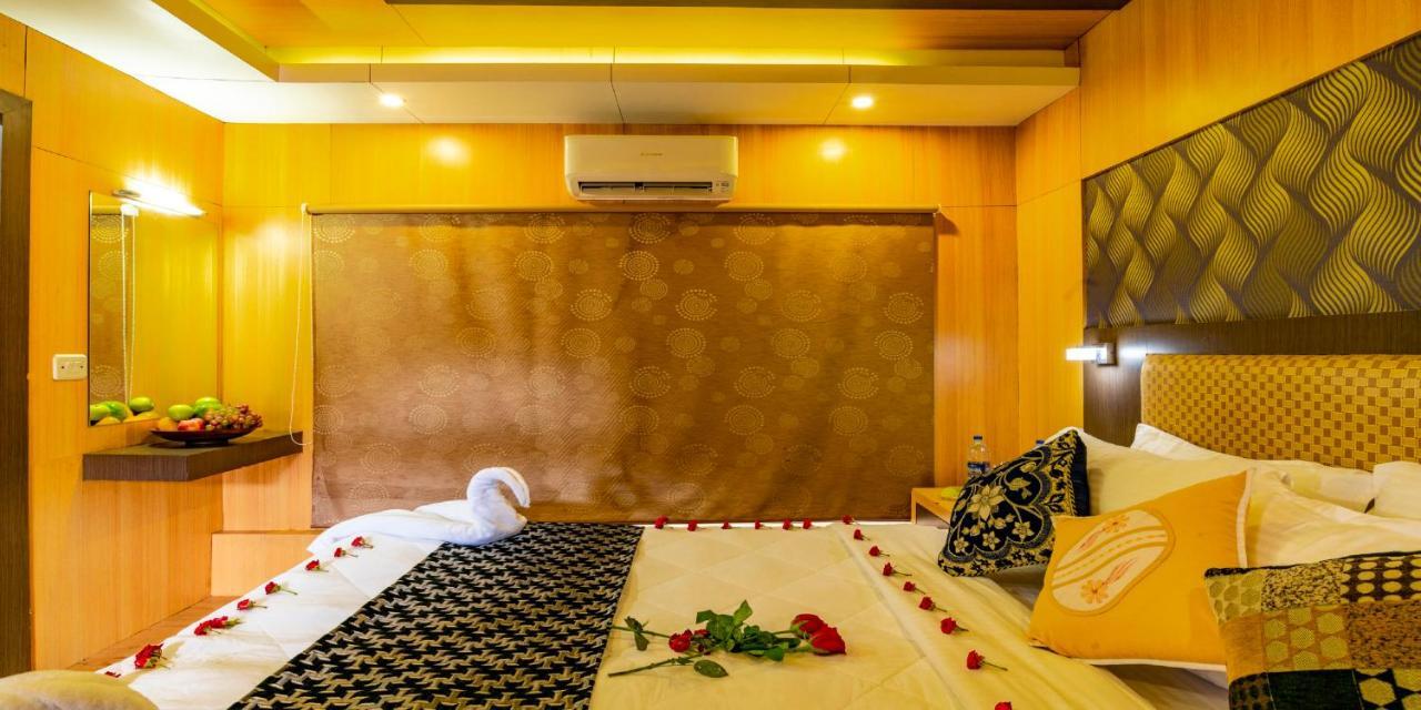 Southern Panorama Houseboats Alappuzha Екстериор снимка