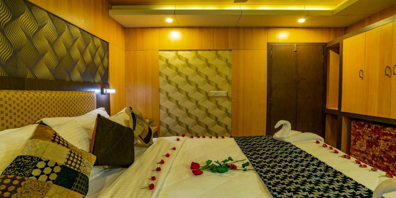 Southern Panorama Houseboats Alappuzha Екстериор снимка